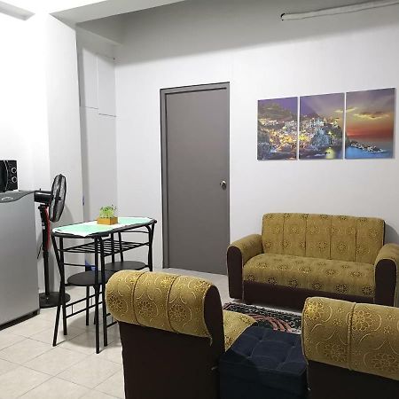 Moonstone: Comfy 1Br Unit Apartment Олонгапо Екстериор снимка